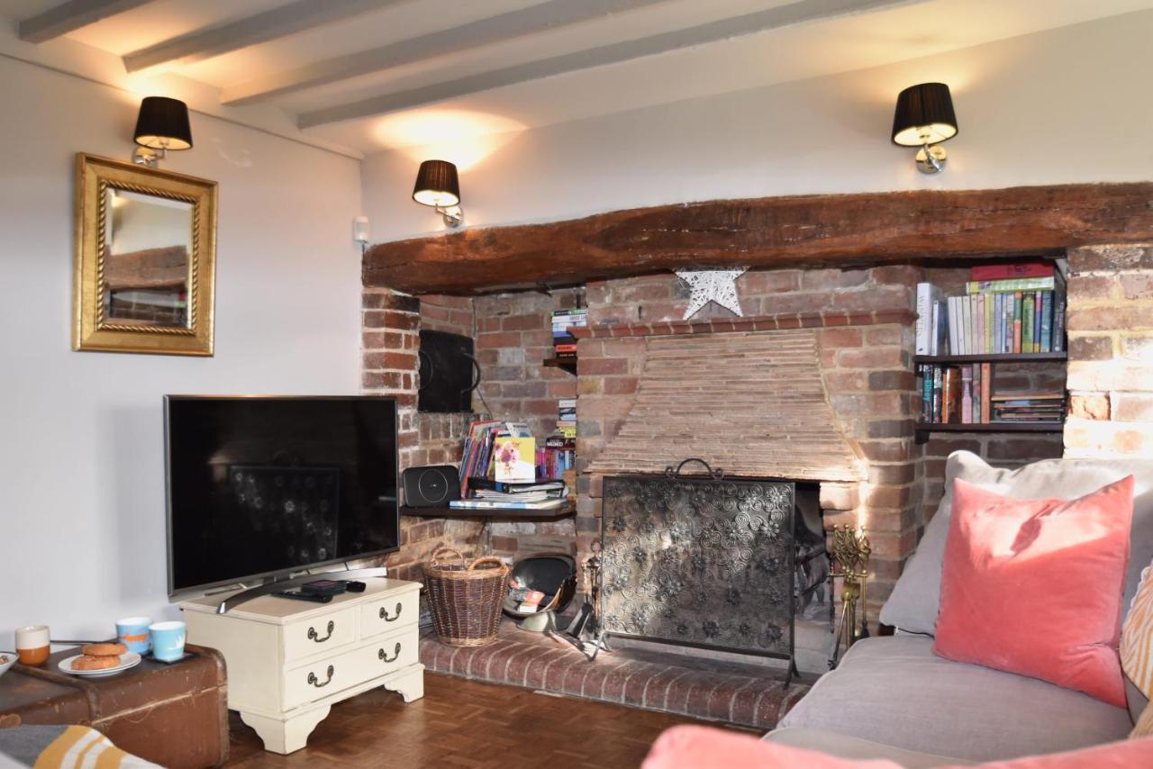 Rose Mullion Cottage Pett Экстерьер фото